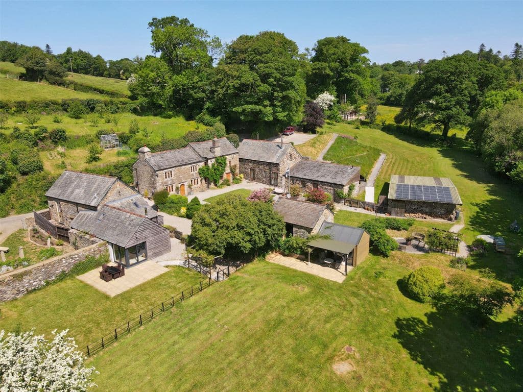 View property at Linkinhorne, Callington, Cornwall PL17