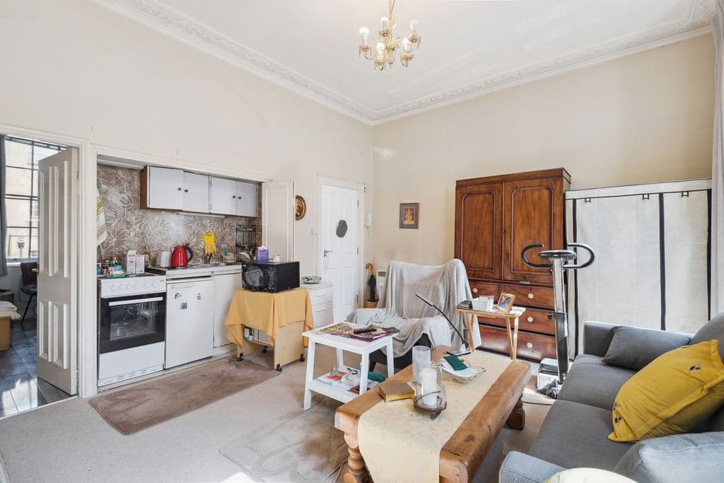 Walpole Street, Chelsea SW3 - Image 3