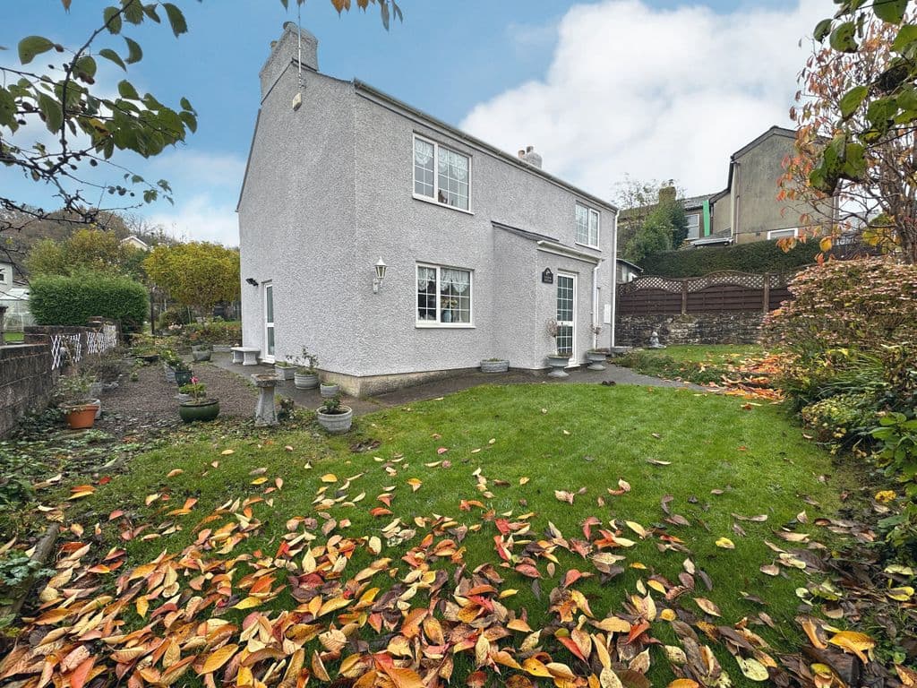Heywood Road, Cinderford GL14 - Image 1