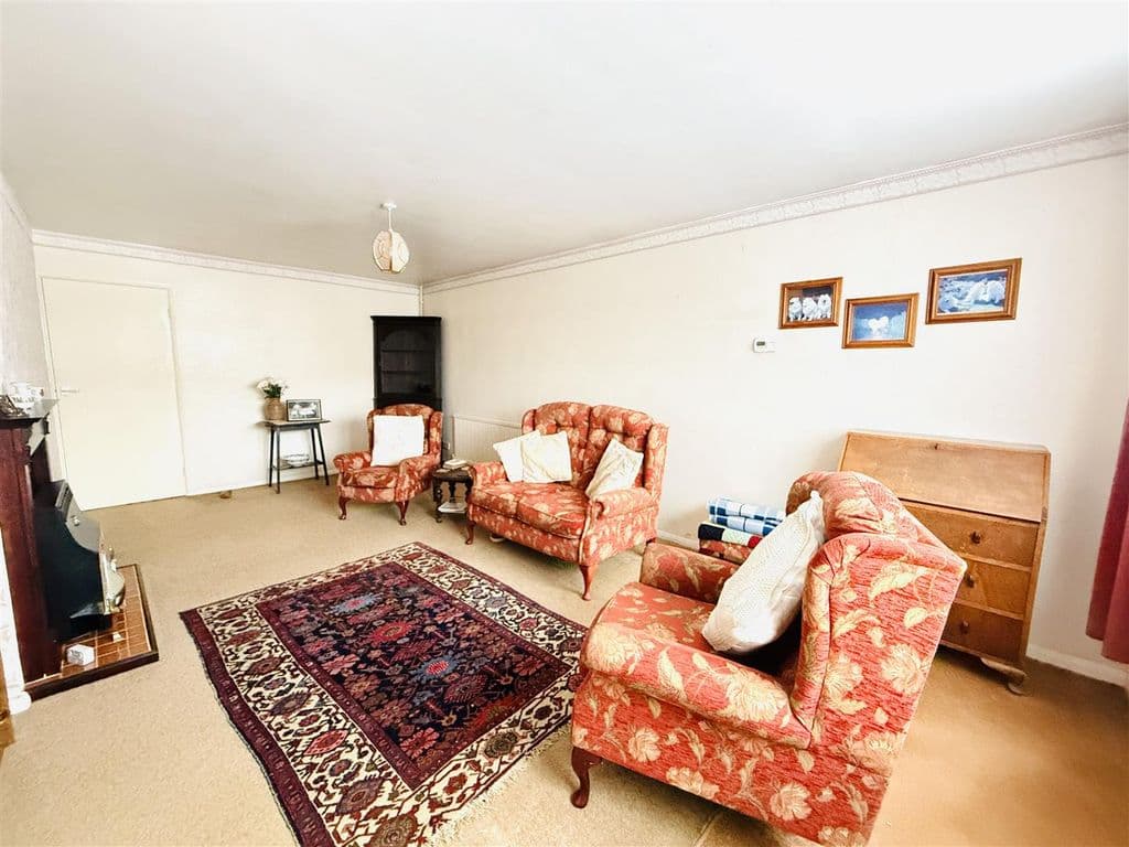 Mossdale, Whitwick, Coalville LE67 - Image 3