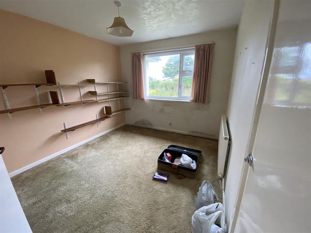 Detached Bungalow With Great Potential, Helston TR13 - Image 10