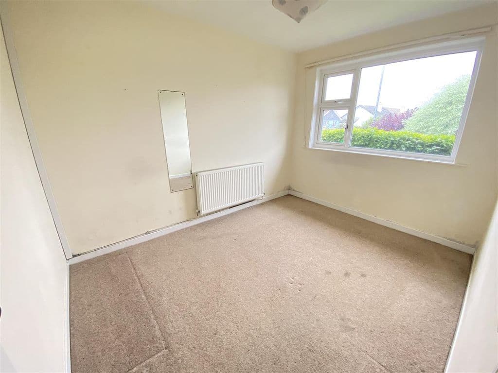 Detached Bungalow With Great Potential, Helston TR13 - Image 11