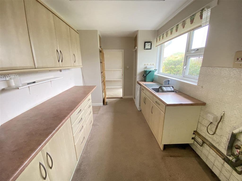Detached Bungalow With Great Potential, Helston TR13 - Image 6