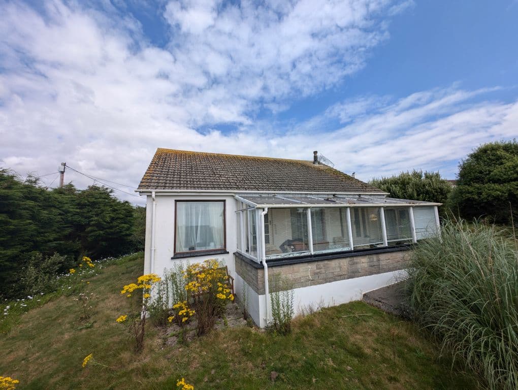 Penwerris Rise, Praa Sands TR20 - Image 2