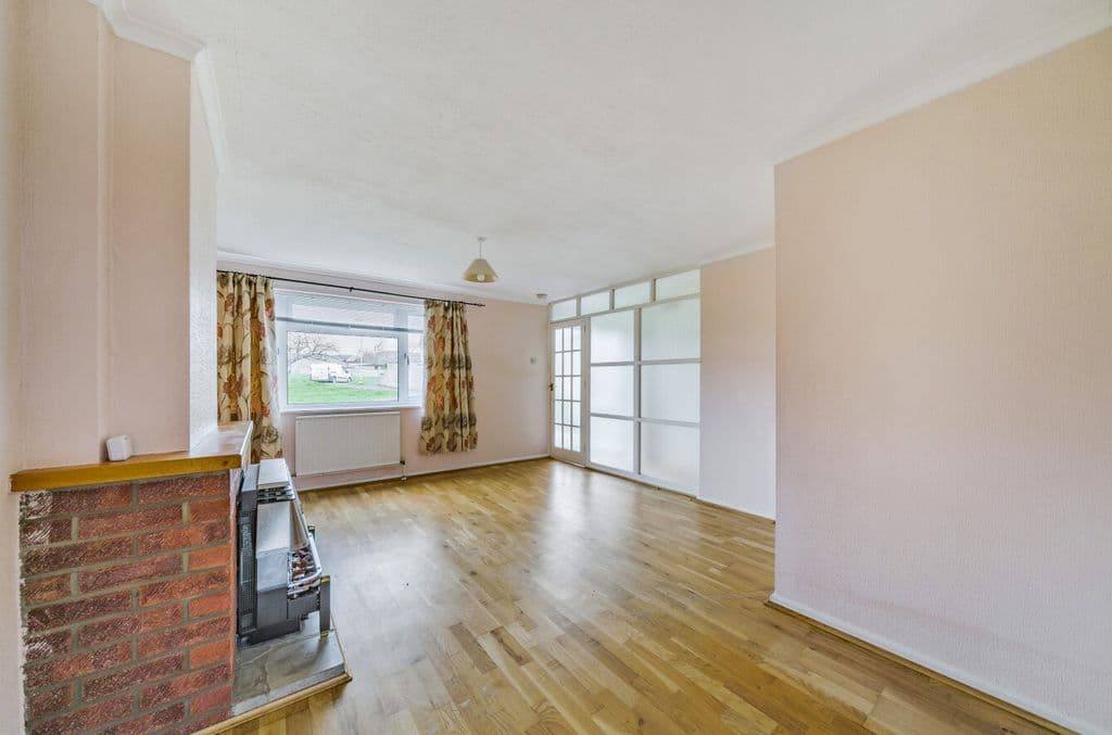 Queens Crescent, Stoke-Sub-Hamdon, Somerset TA14 - Image 3