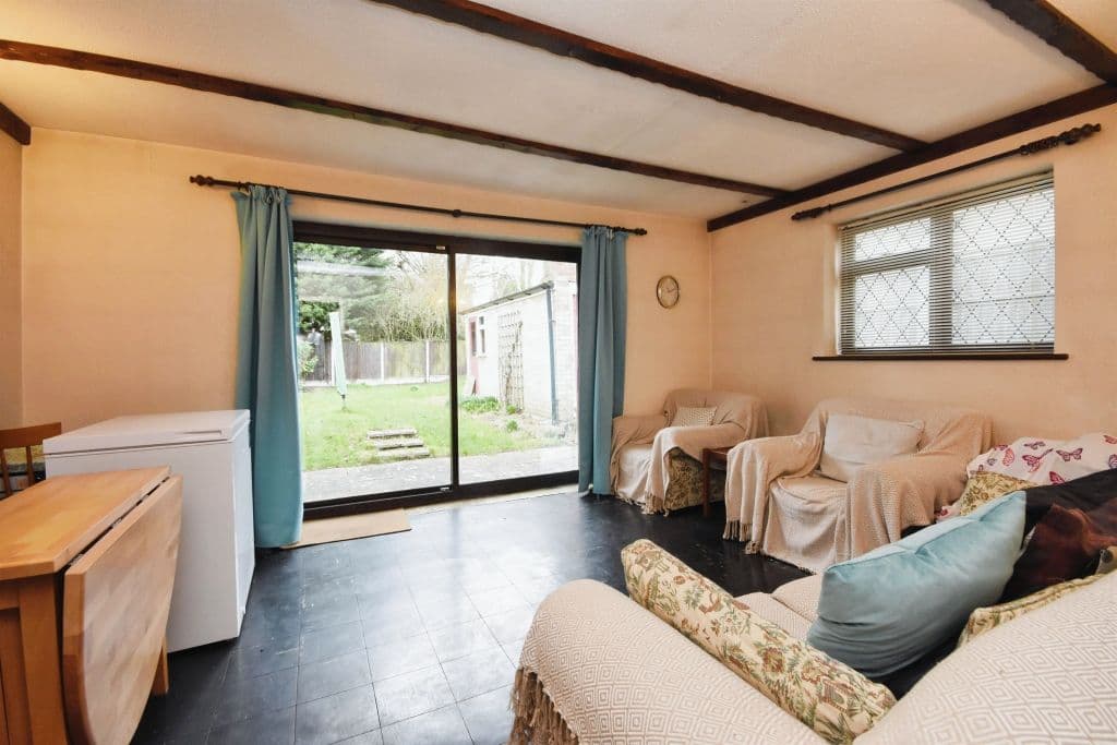 Wiggins Lane, Billericay CM12 - Image 3