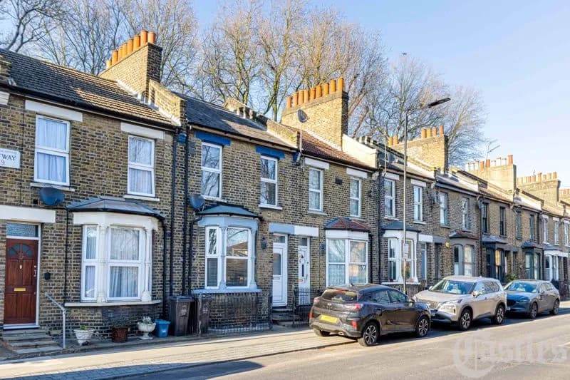 View property at Eastway E9