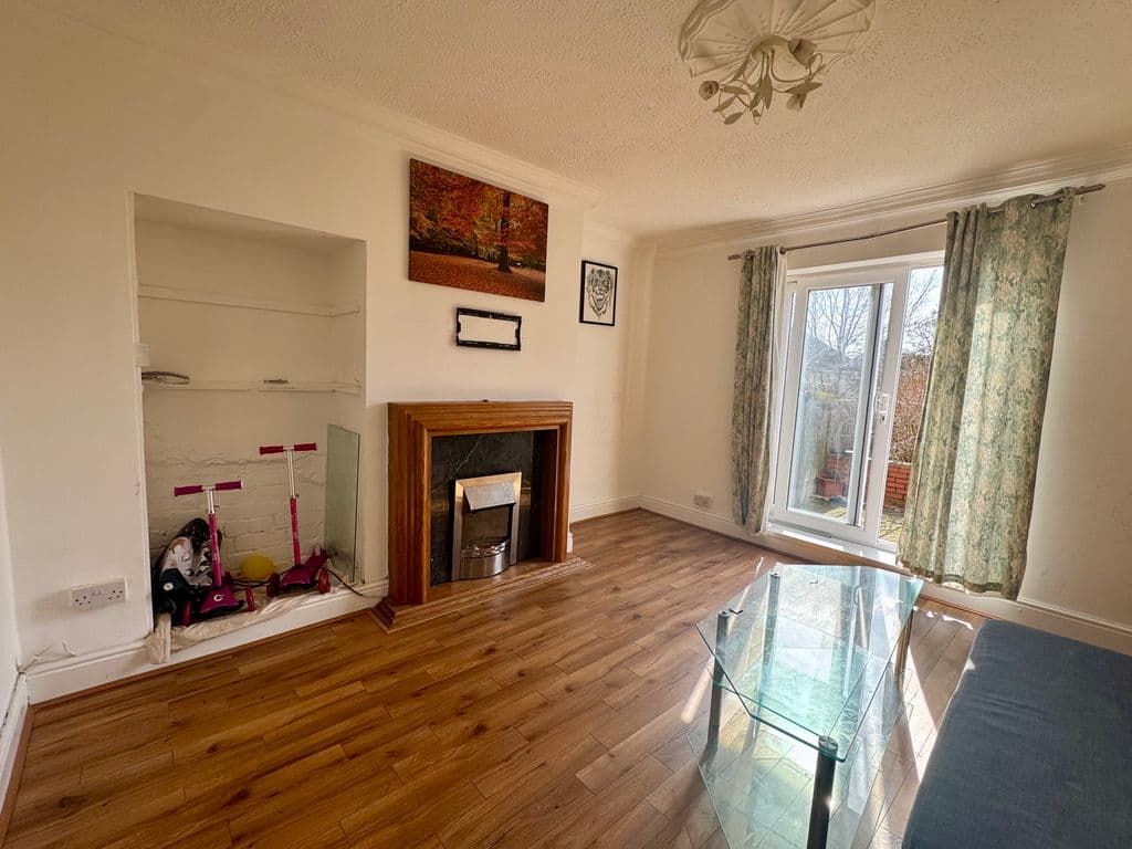 Hawfield Road, Tividale B69 - Image 3