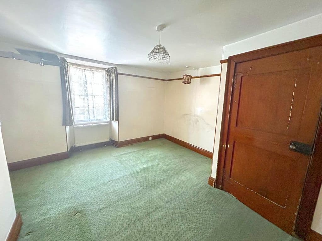 Wendron Street, Helston TR13 - Image 9