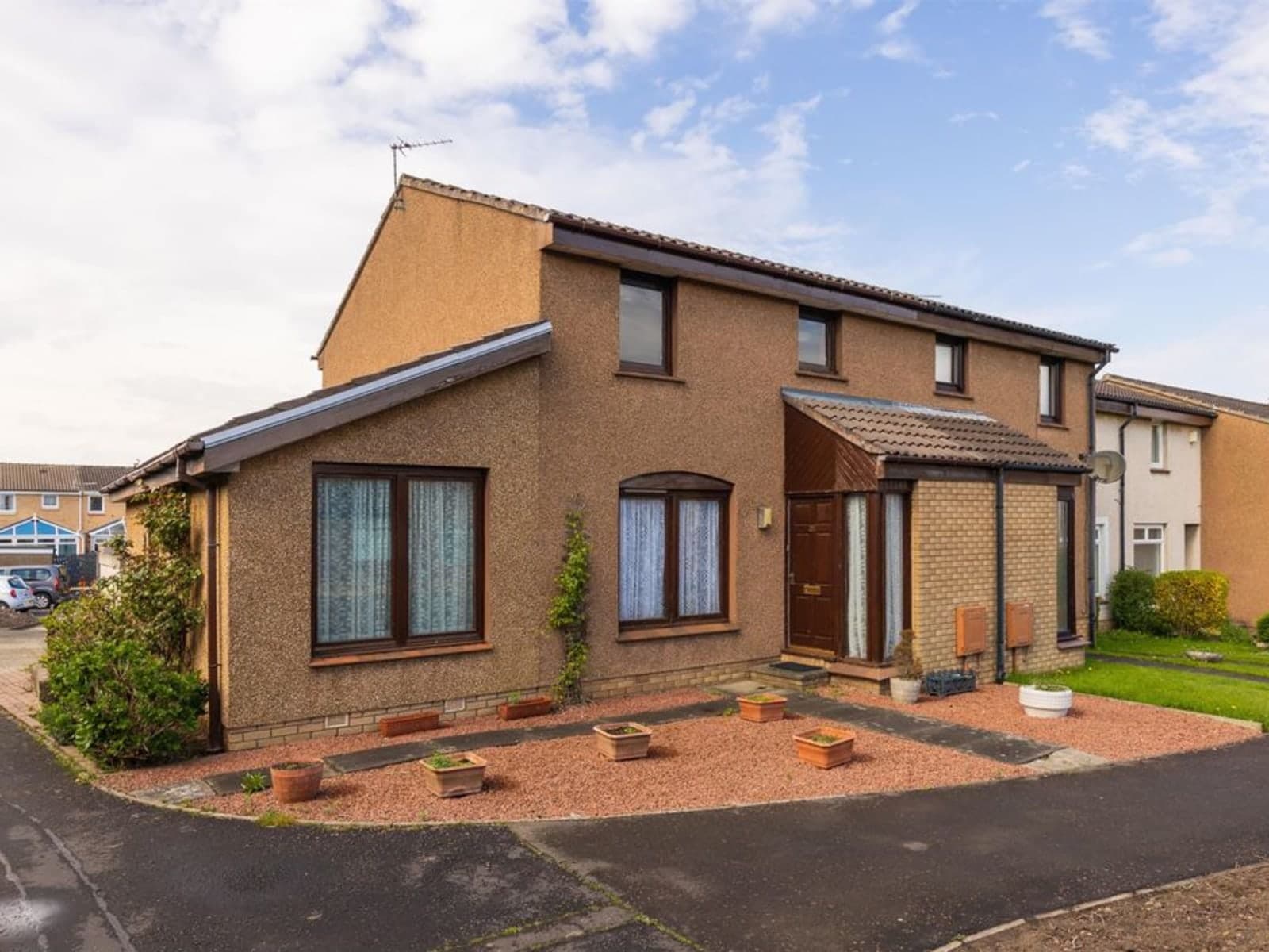 View property at Laichpark Place, Edinburgh EH14