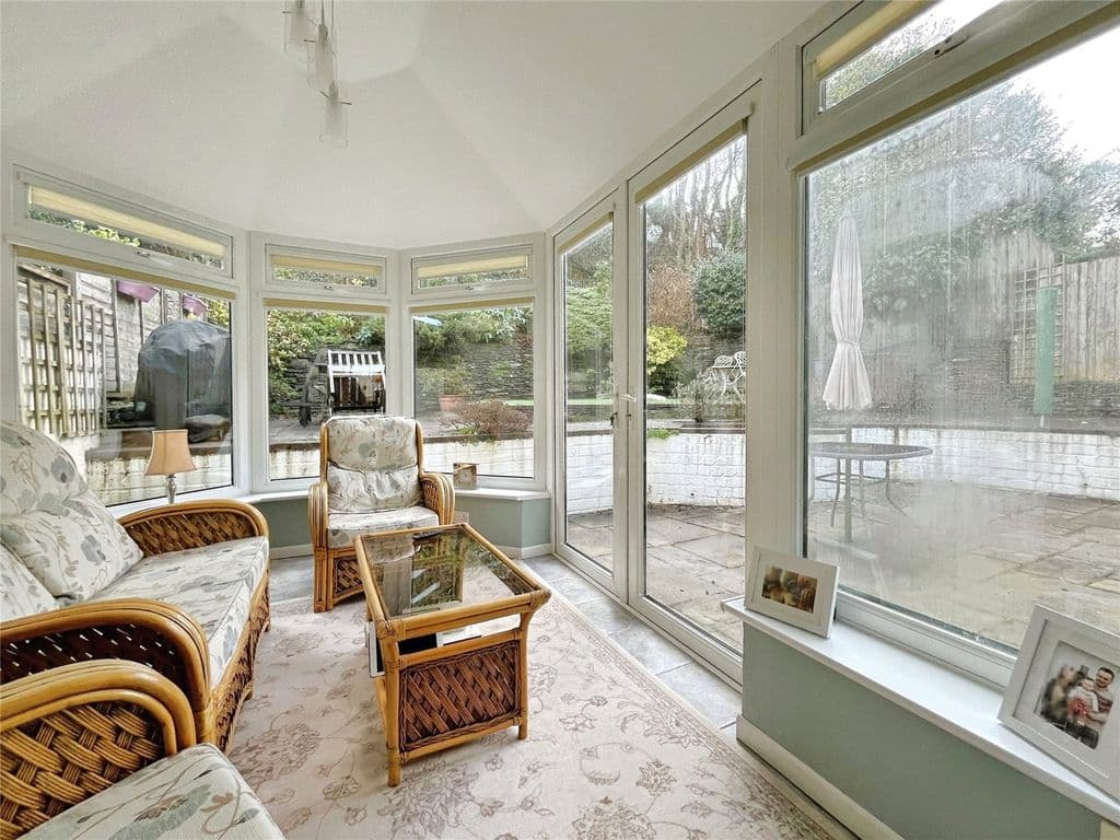 Bosvean Gardens, Truro, Cornwall TR1 - Image 5