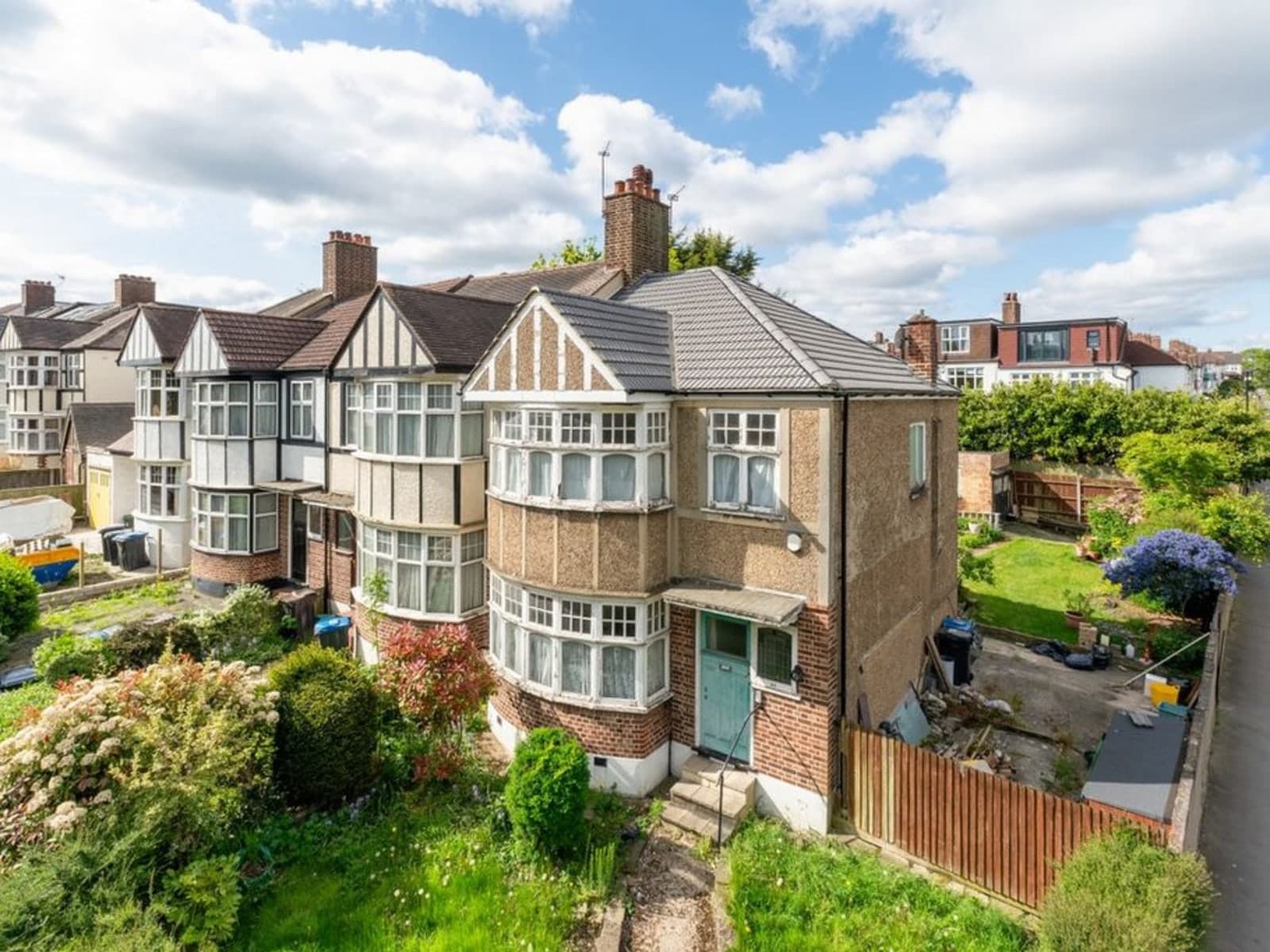 View property at Lancaster Road, London SE25