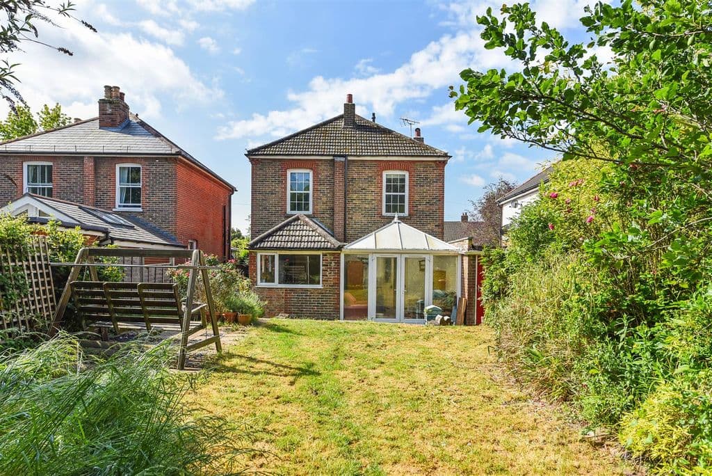 Main Road, Southbourne PO10 - Image 2