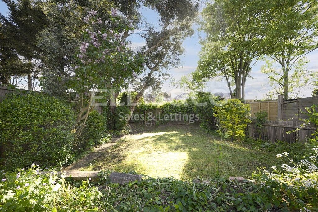 Woodland Way, Mill Hill, London NW7 - Image 10
