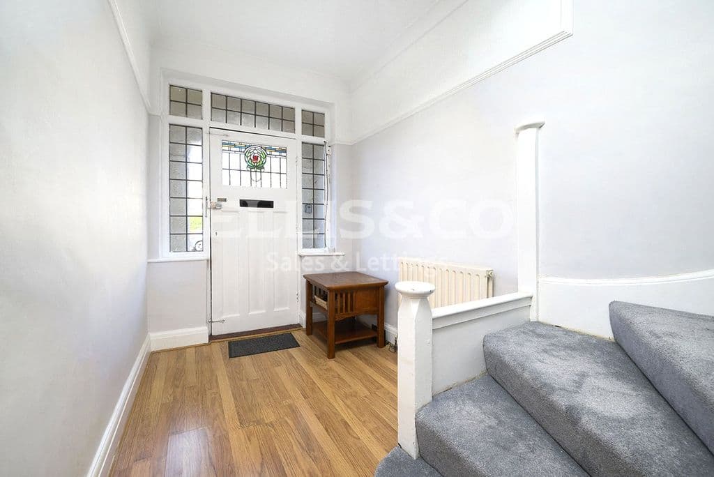 Woodland Way, Mill Hill, London NW7 - Image 11