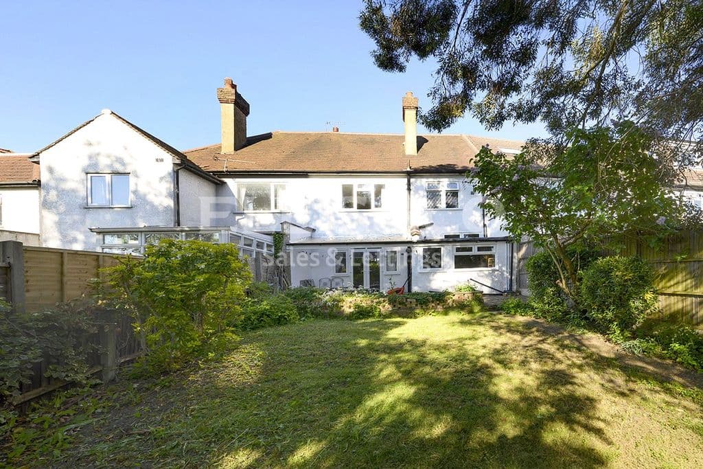 Woodland Way, Mill Hill, London NW7 - Image 3