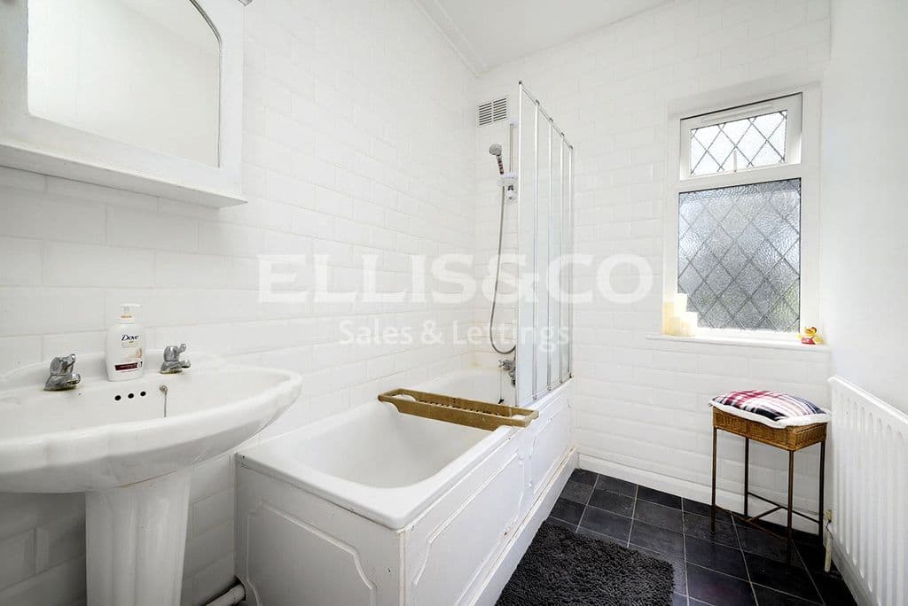 Woodland Way, Mill Hill, London NW7 - Image 9