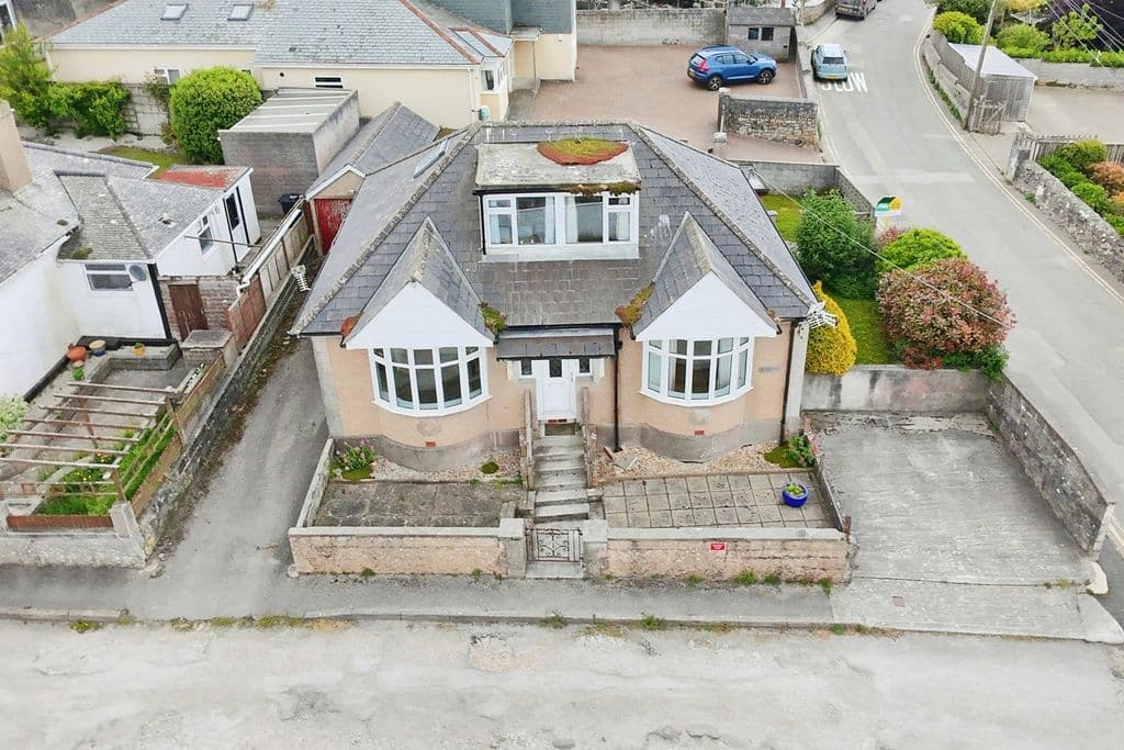Pen Porth Avenue, St. Ives, Cornwall TR26 - Image 1