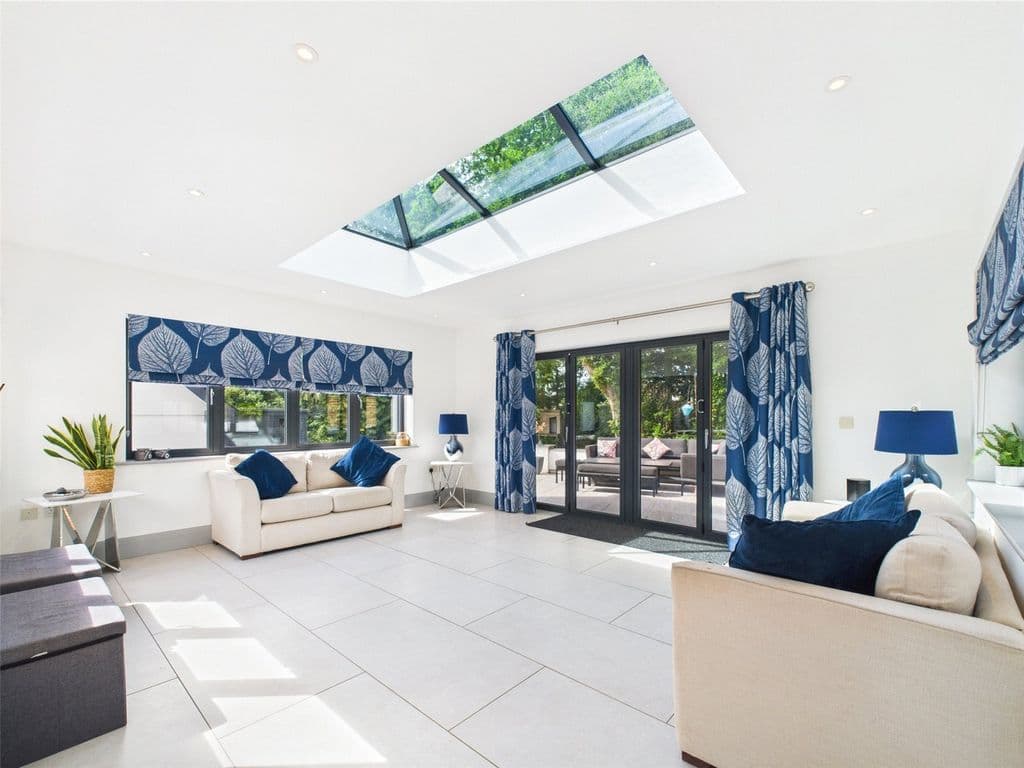 Down Road, Tavistock, Devon PL19 - Image 3