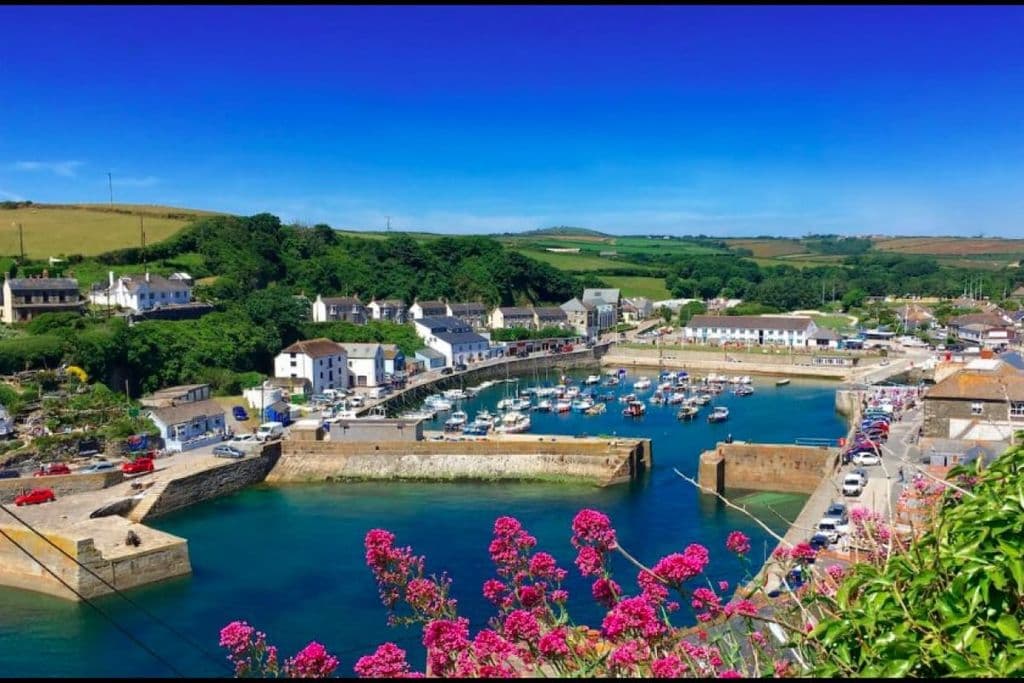 Pendeen Road, Porthleven TR13 - Image 5