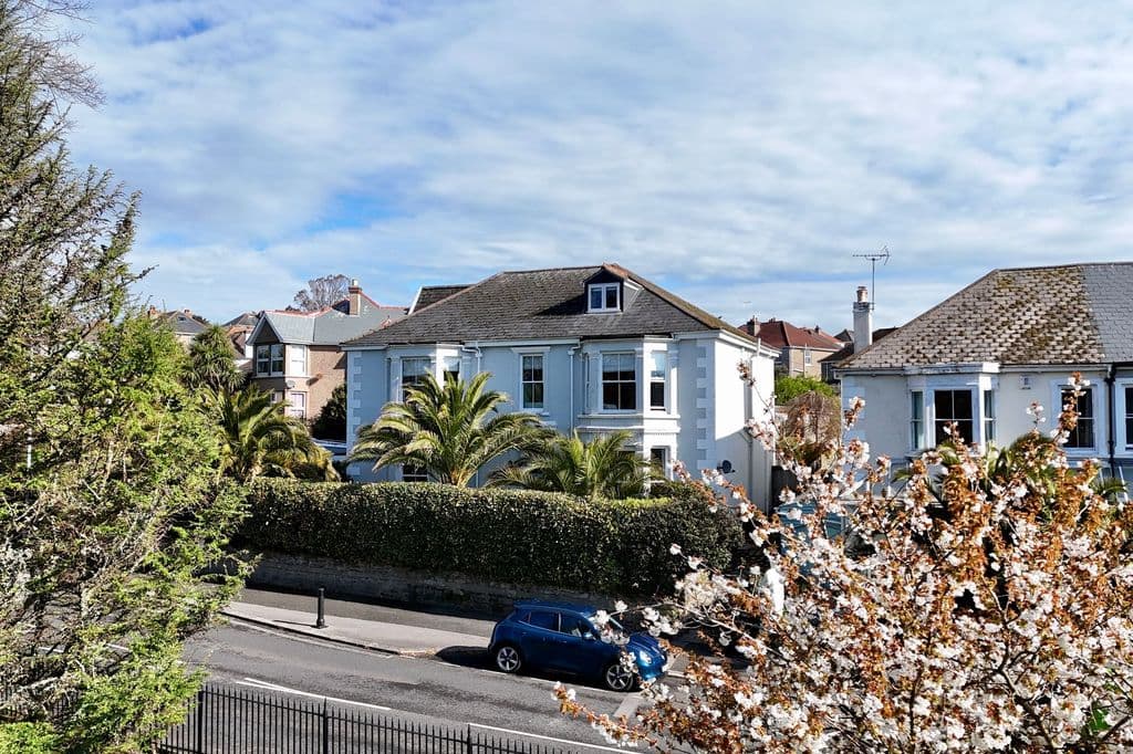Kimberley Park Road, Falmouth TR11 - Image 1
