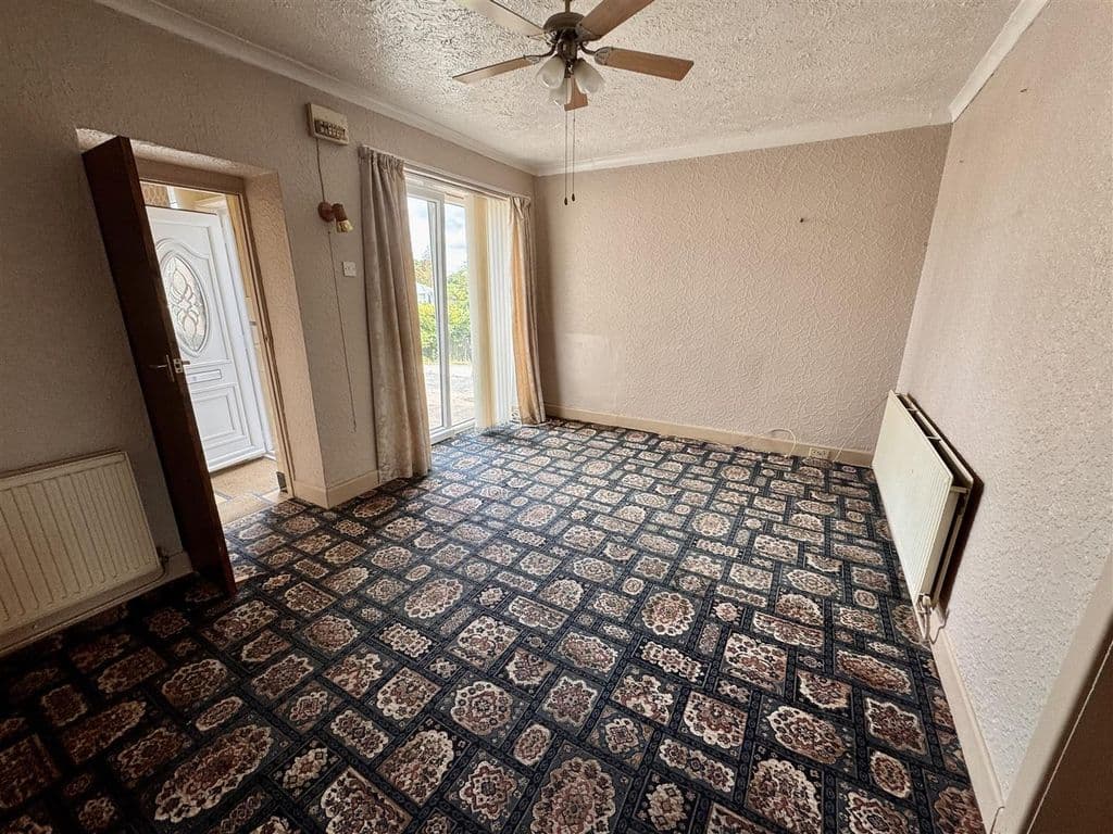 Brynbrain Road, Cwmllynfell, Swansea SA9 - Image 2