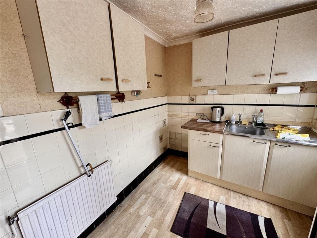 Brynbrain Road, Cwmllynfell, Swansea SA9 - Image 3