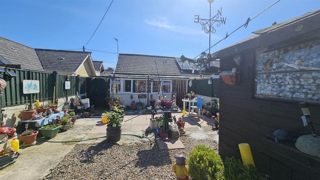 Upton Towans, Hayle TR27 - Image 1