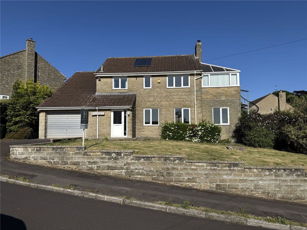 Eastfield Road, Wincanton, Somerset BA9 - Image 1