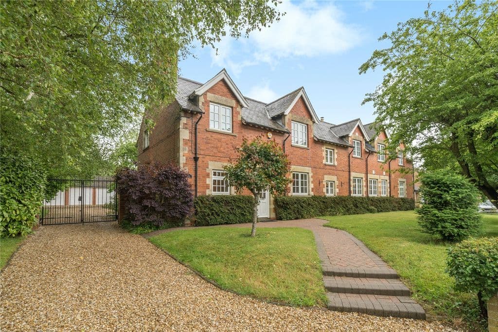View property at Ponton Road, Boothby Pagnell, Grantham, Lincolnshire NG33