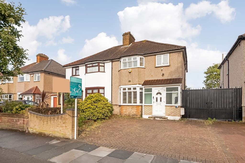 Sutlej Road, Charlton SE7 - Image 1