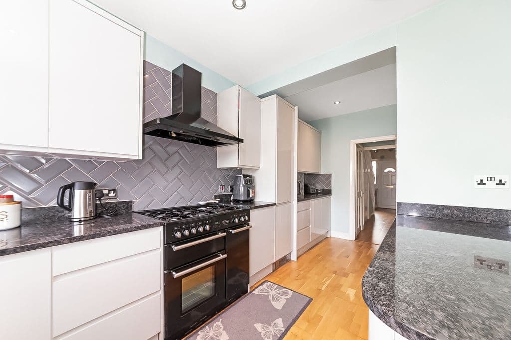 Sutlej Road, Charlton SE7 - Image 5