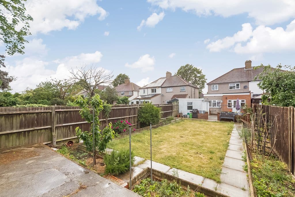 Sutlej Road, Charlton SE7 - Image 7