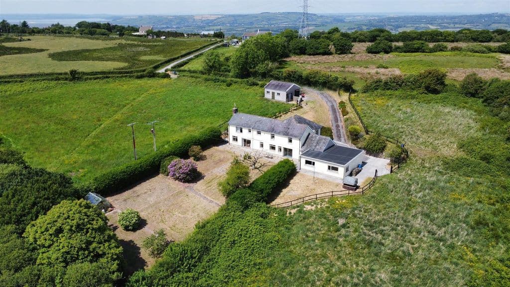 View property at Mountain Road, Trimsaran, Kidwelly SA17