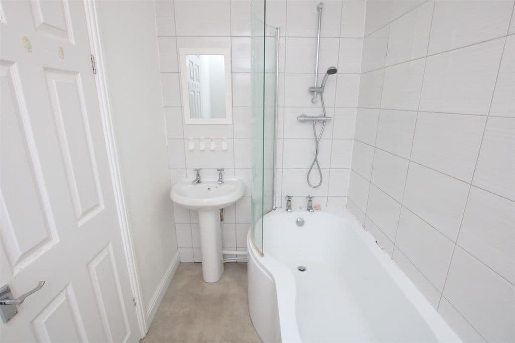 Lauder Road, Bentley, Doncaster DN5 - Image 11