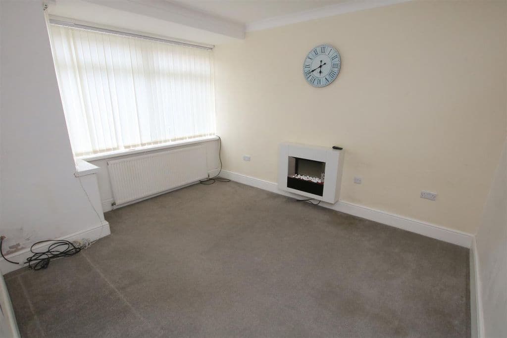 Lauder Road, Bentley, Doncaster DN5 - Image 5