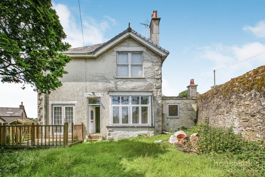 View property at Oubas Hill, Ulverston LA12