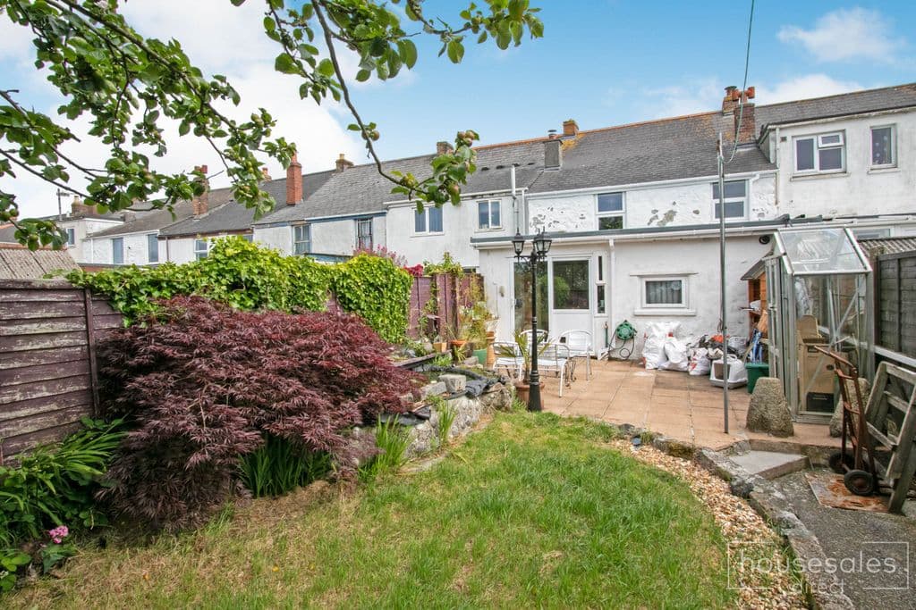 Roskear Road, Camborne TR14 - Image 10