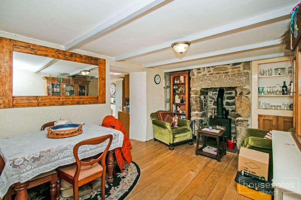 Roskear Road, Camborne TR14 - Image 4