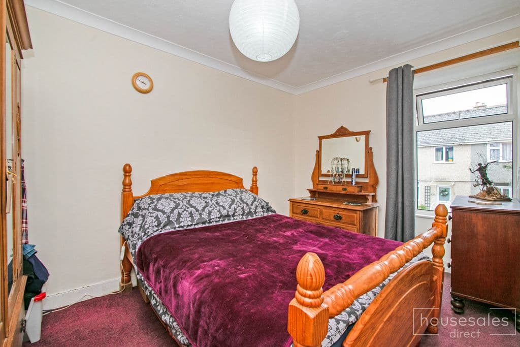 Roskear Road, Camborne TR14 - Image 7