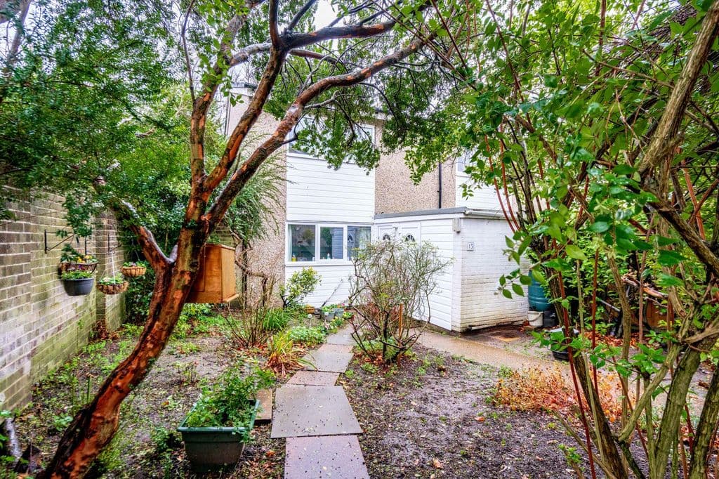 View property at Millcroft, Norwich NR3