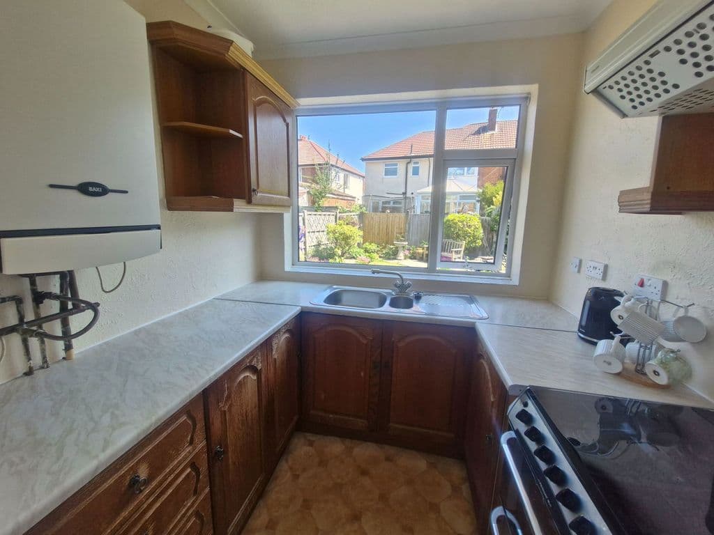 Liverpool Road North, Maghull L31 - Image 5