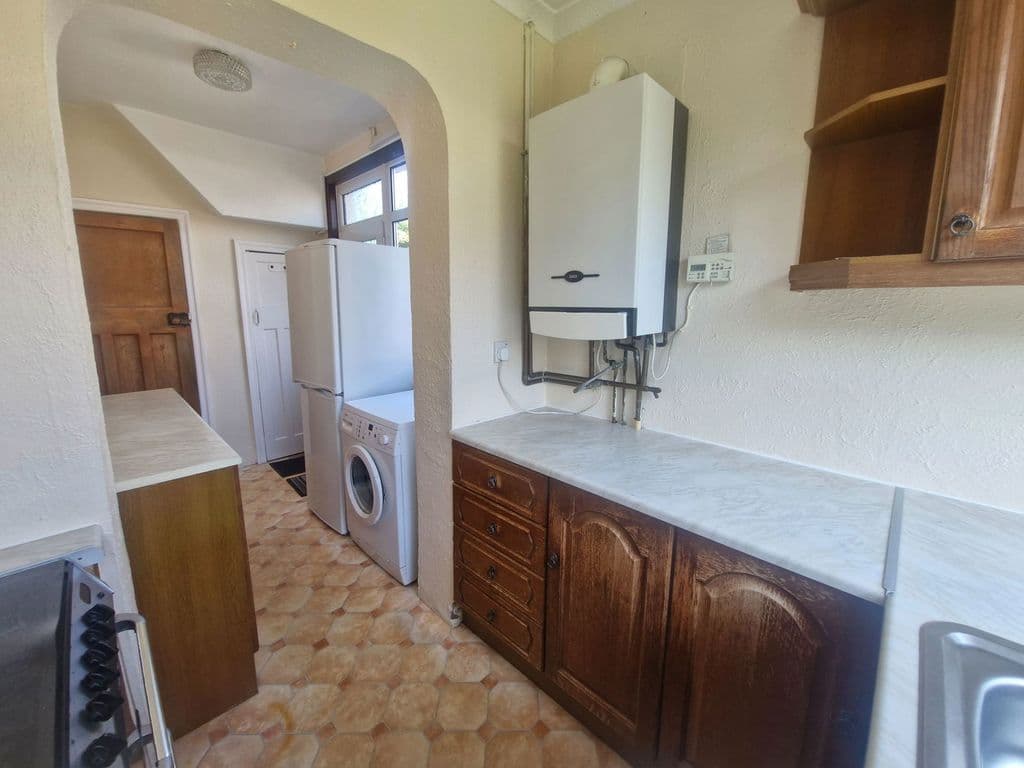 Liverpool Road North, Maghull L31 - Image 6