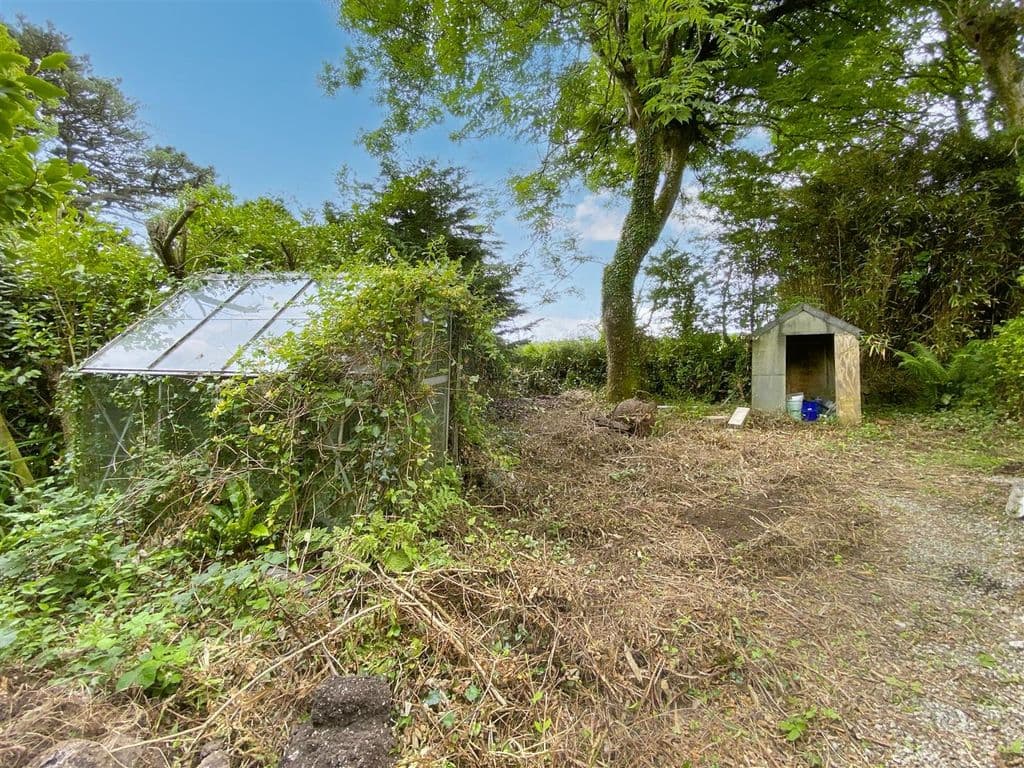 Character Property With Potential, Wendron TR13 - Image 10