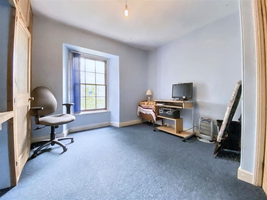 Character Property With Potential, Wendron TR13 - Image 7
