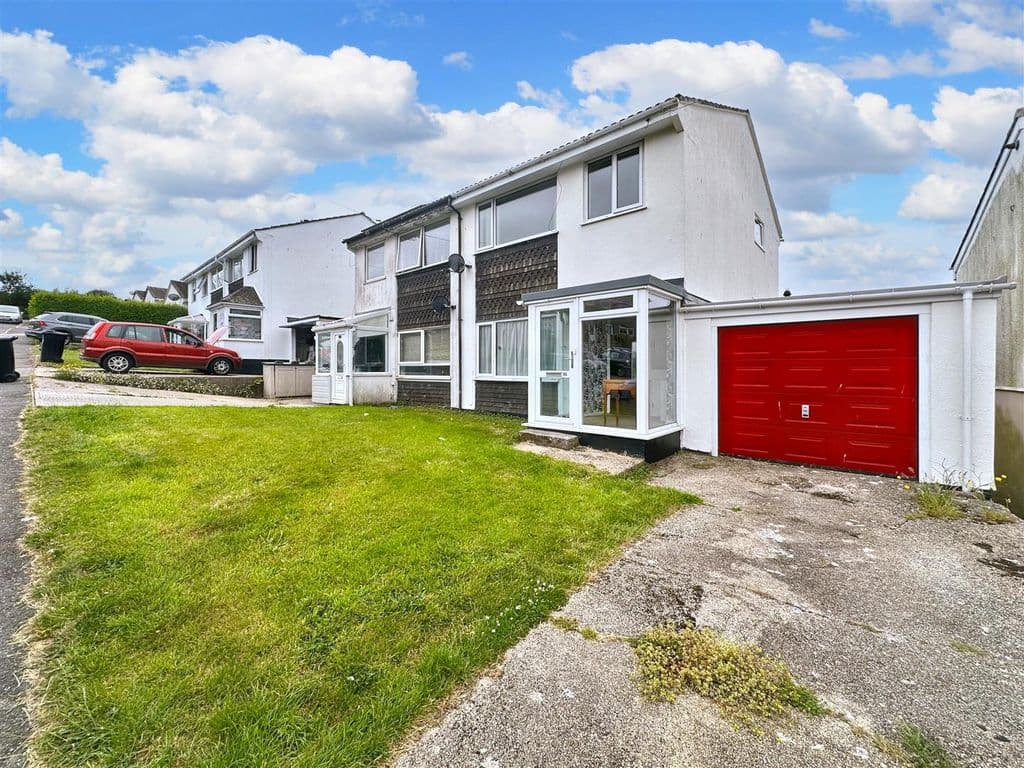 Semi Detached House Near Village Centre, Porthleven TR13 - Image 1