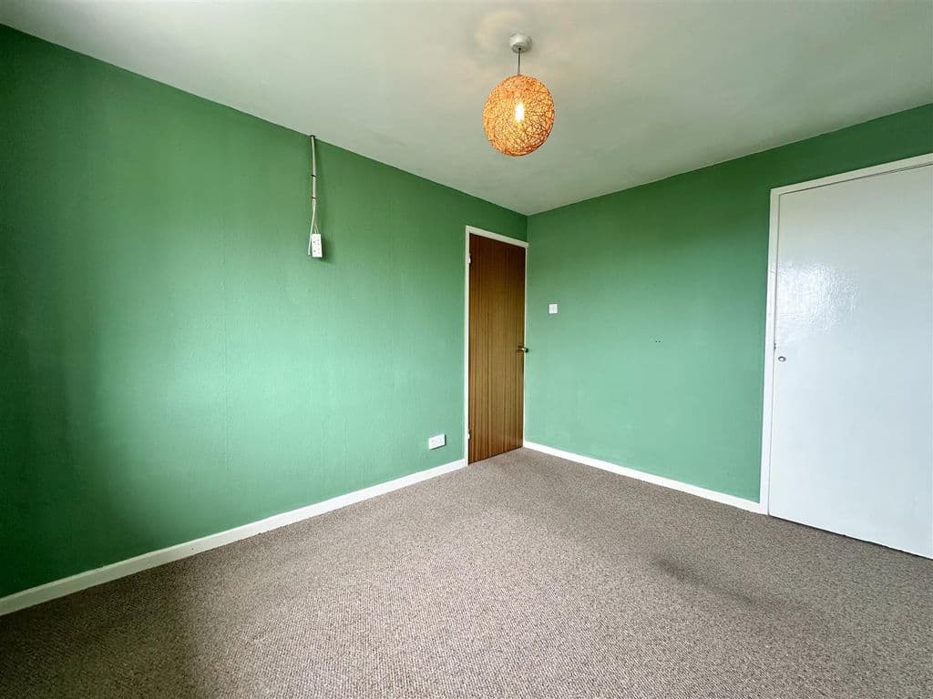 Semi Detached House Near Village Centre, Porthleven TR13 - Image 11