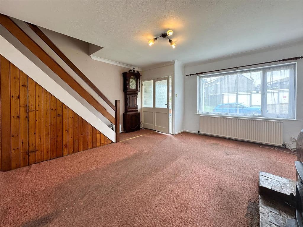 Semi Detached House Near Village Centre, Porthleven TR13 - Image 3