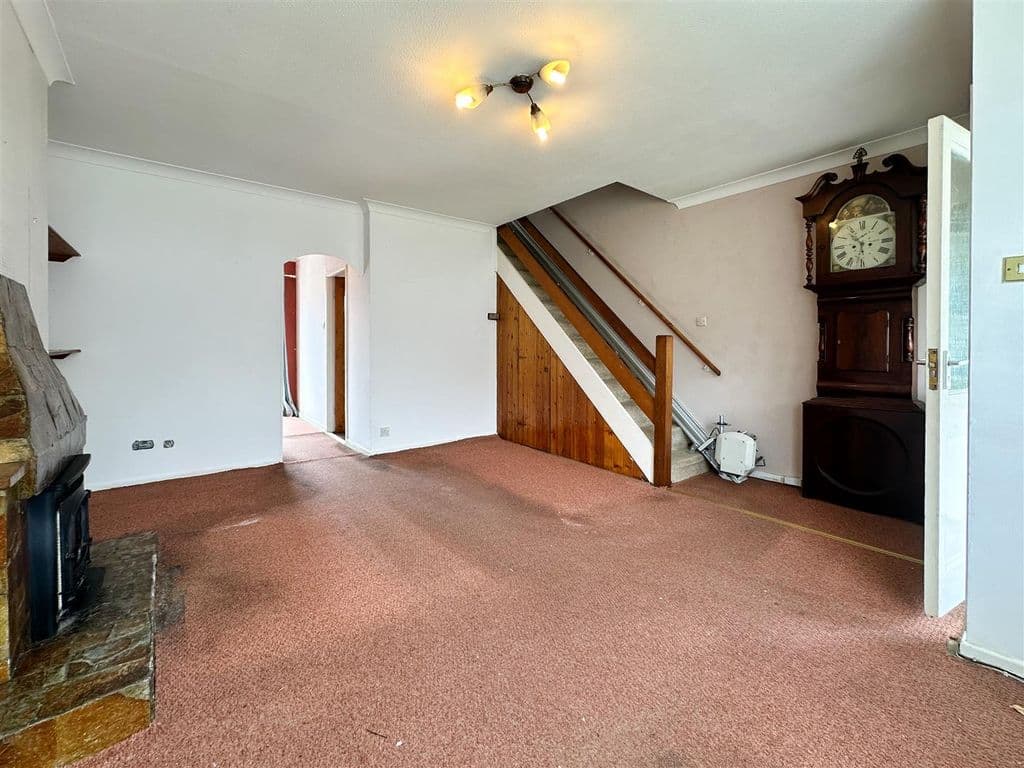 Semi Detached House Near Village Centre, Porthleven TR13 - Image 4