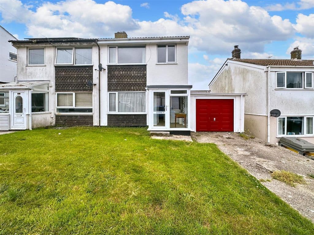 Semi Detached House Near Village Centre, Porthleven TR13 - Image 5